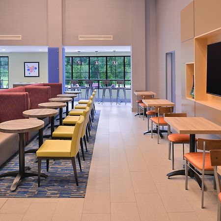 Holiday Inn Express And Suites Bryant - Benton Area By Ihg Buitenkant foto