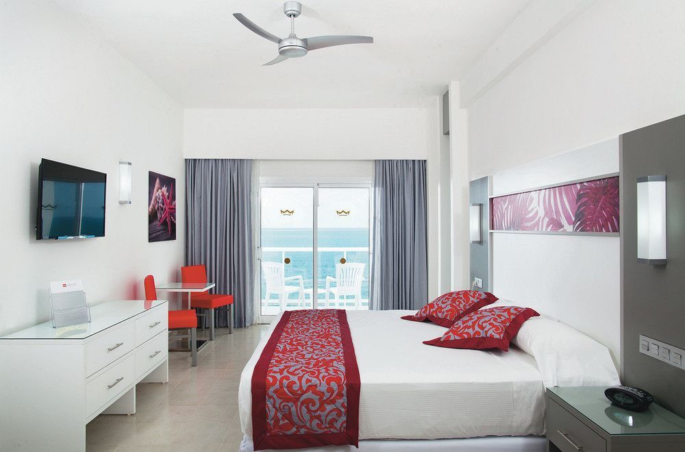 Holiday Inn Express And Suites Bryant - Benton Area By Ihg Buitenkant foto